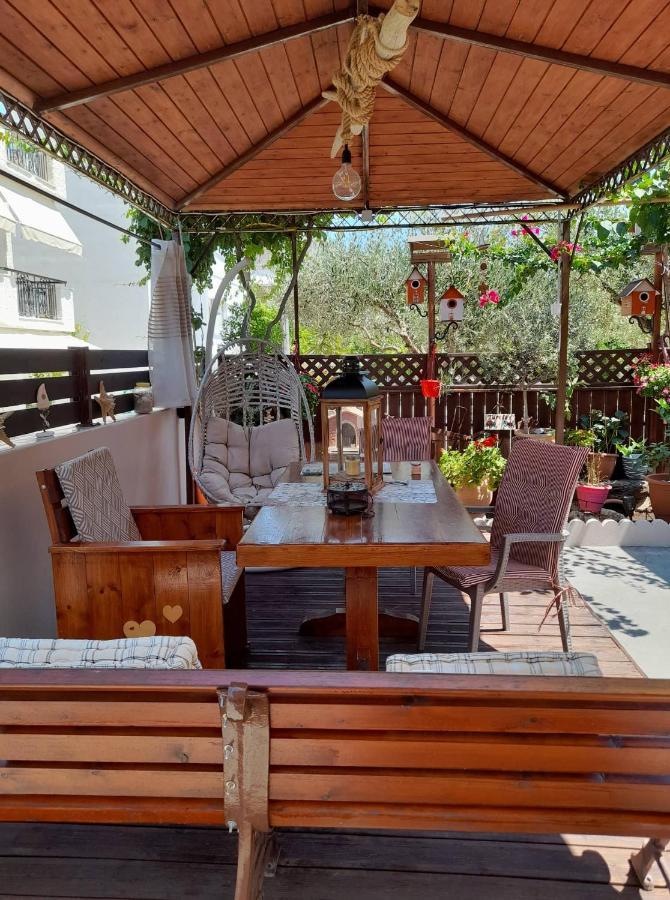 Villa Arktos 니드리 외부 사진